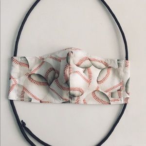 MEN’S Handmade Face Mask w/nosewire/Filter Pocket